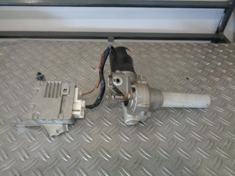 Colonne de direction TOYOTA YARIS 2 PHASE 1 Essence - 1