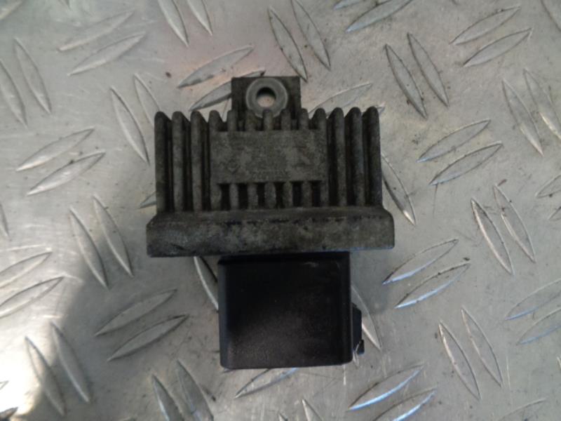 Relais de prechauffage RENAULT MEGANE 2 PHASE 1 Diesel - 1