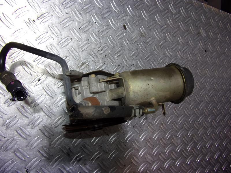 Pompe de direction TOYOTA YARIS 1 PHASE 2 Diesel - 1
