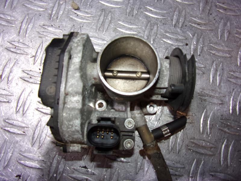 Boitier papillon VOLKSWAGEN LUPO Essence - 1