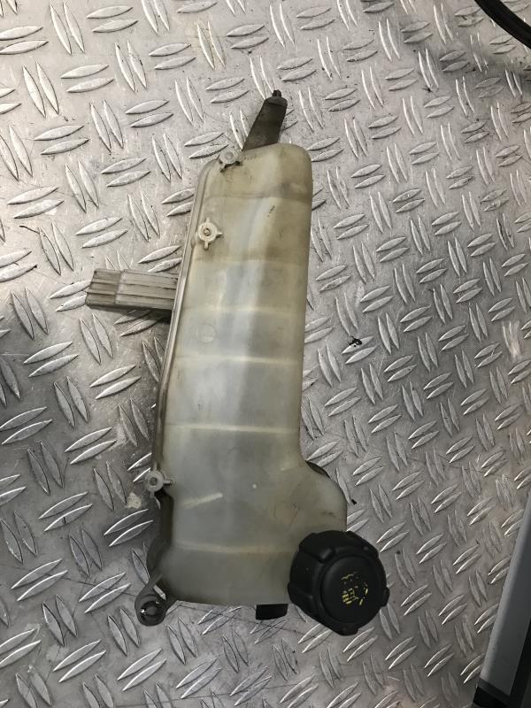 Vase d'expansion RENAULT CLIO 2 PHASE 2 Essence - 1