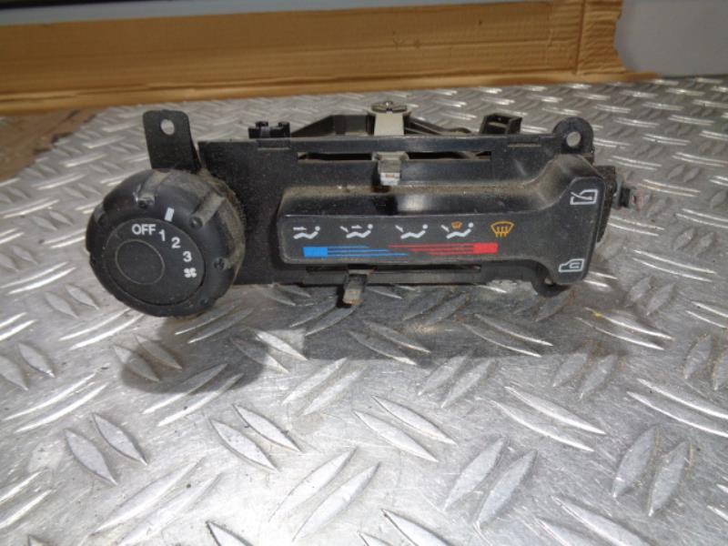 Commande chauffage HYUNDAI ATOS Essence - 1