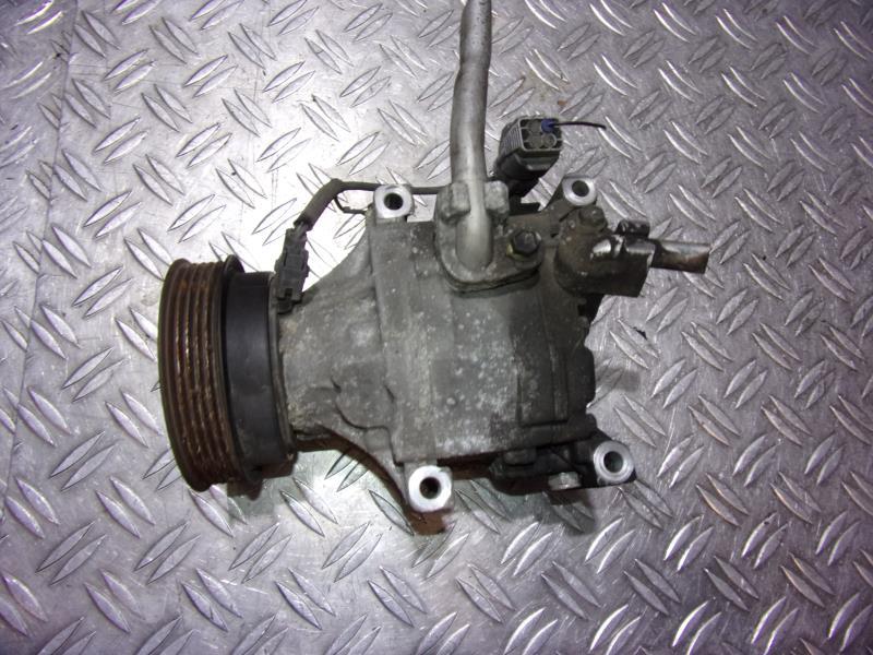 Compresseur clim TOYOTA COROLLA VERSO 1 Diesel - 1