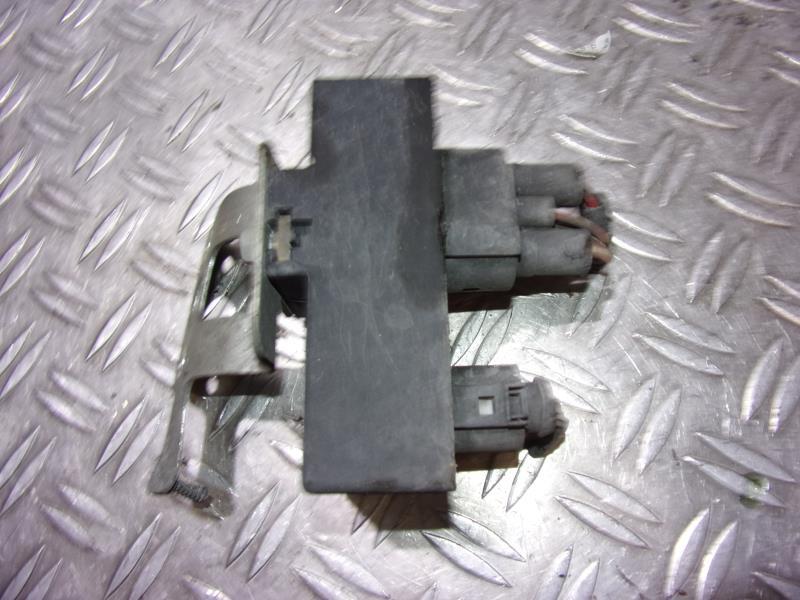 Relais de prechauffage VOLKSWAGEN POLO 4 PHASE 2 Diesel - 1