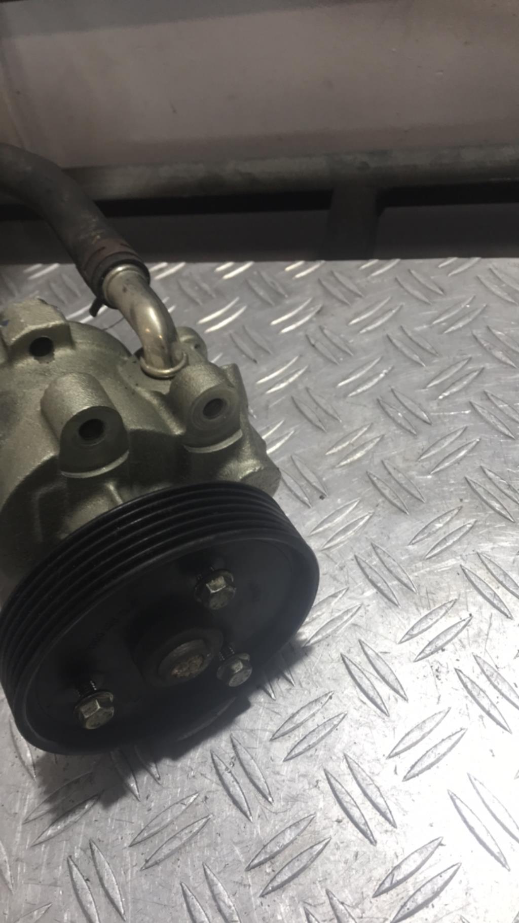 Pompe de direction RENAULT MEGANE 1 PHASE 1 COUPE Diesel - 1