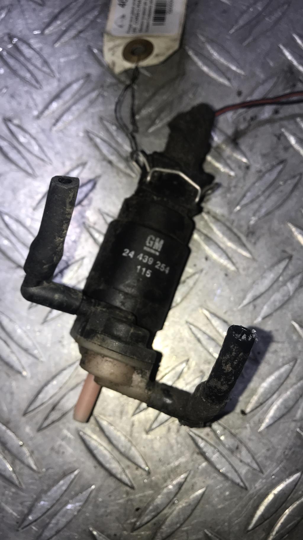 Pompe lave glace avant OPEL CORSA C PHASE 2 Essence - 1