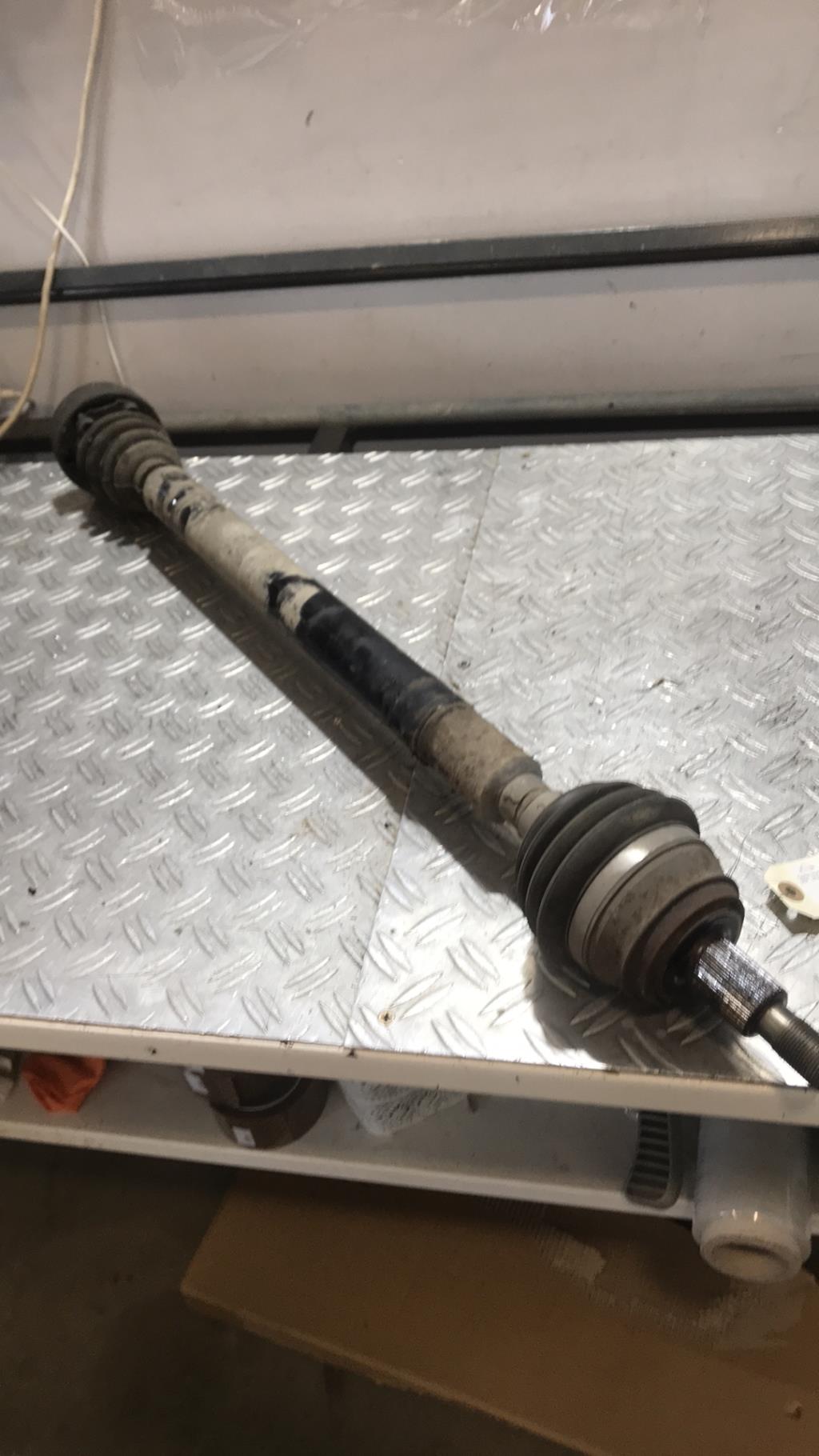 Cardan droit (transmission) SEAT LEON 1 Essence - 1