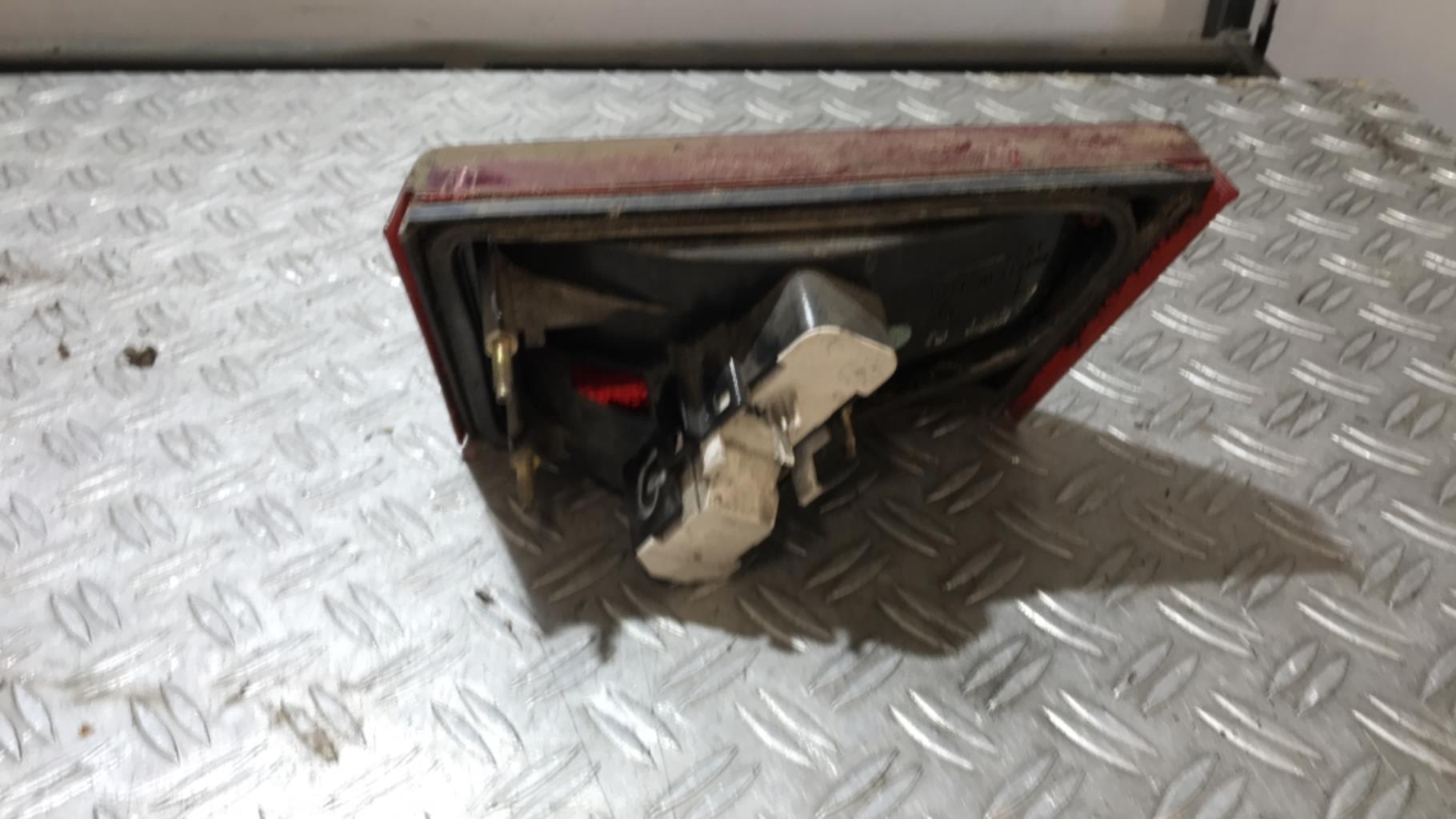 Feu arriere secondaire gauche (feux) CITROEN XM PHASE 1 Diesel - 1