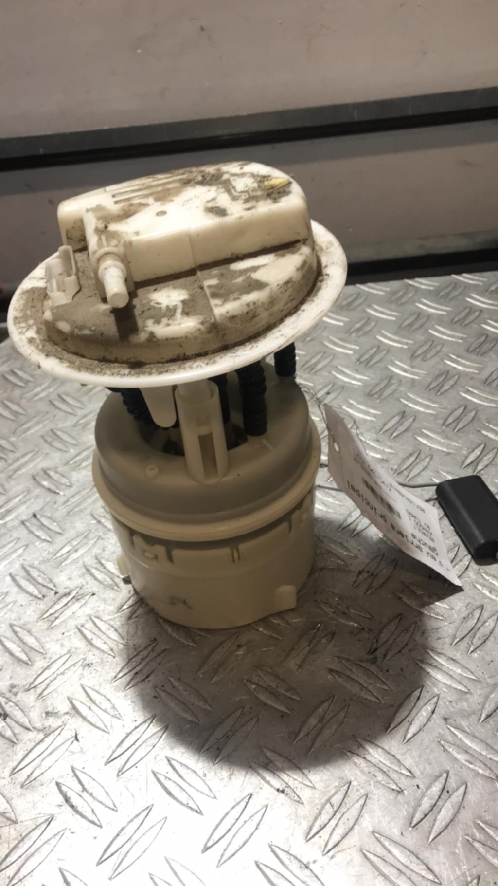 Pompe immergee PEUGEOT 206 PHASE 1 BREAK Essence - 1