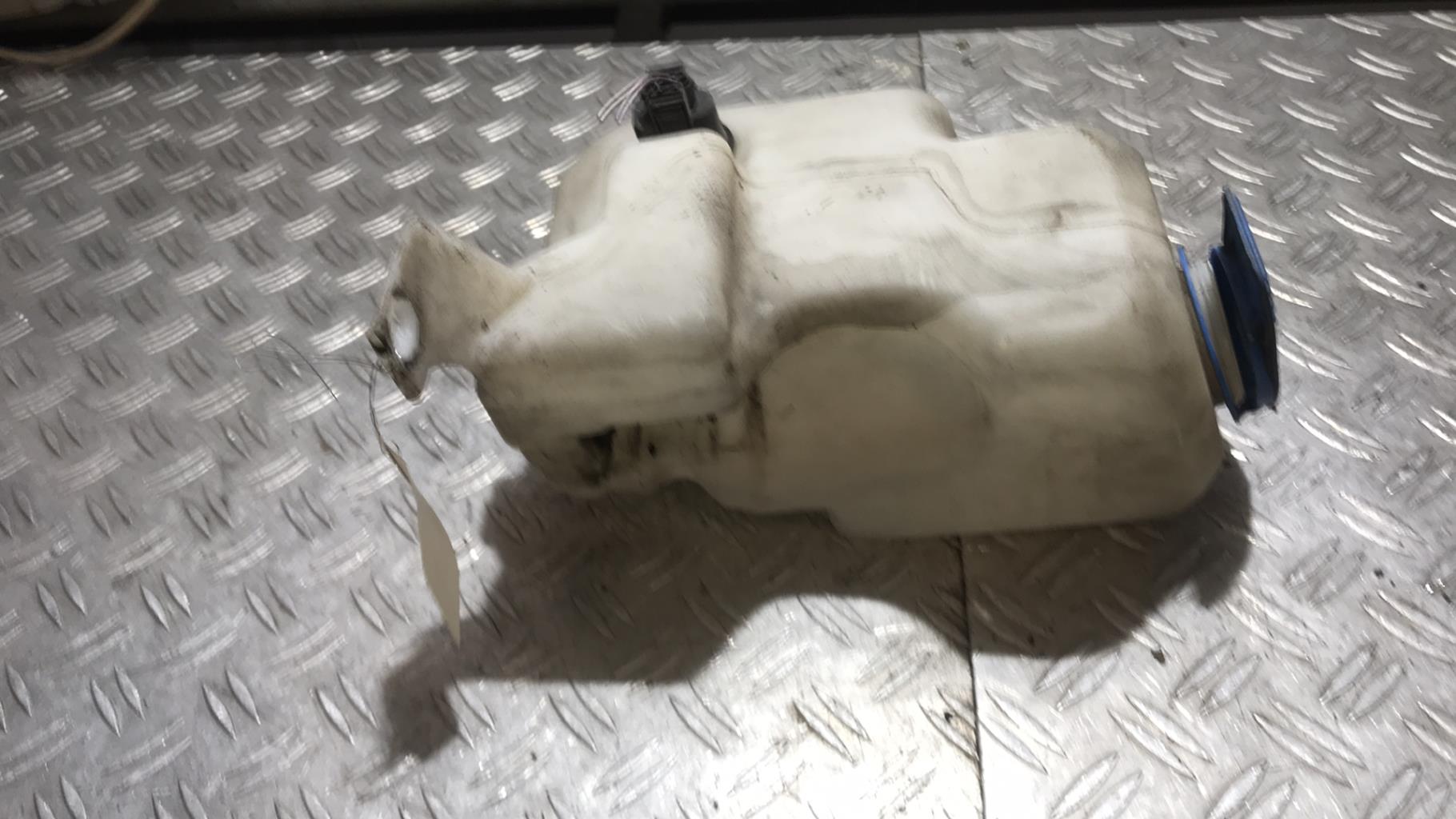 Vase de lave glace SEAT LEON 1 Essence - 1