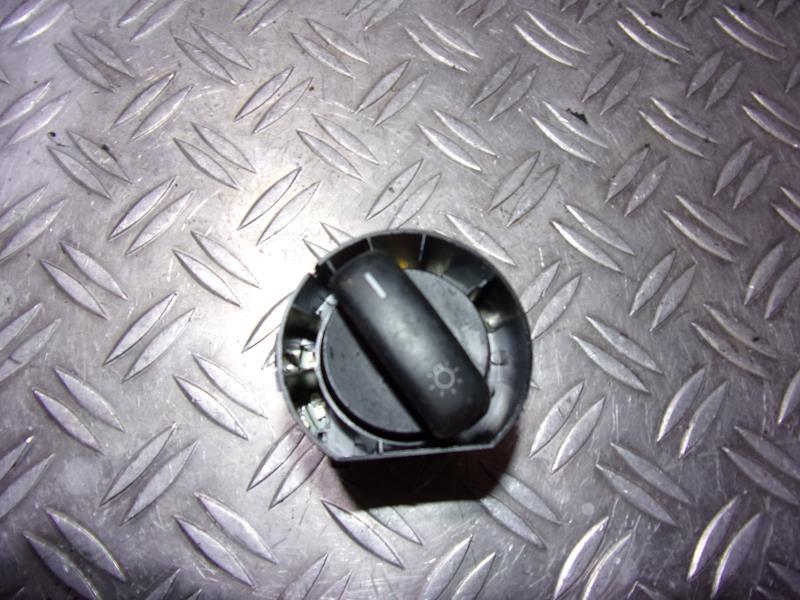Commande de phare AUDI A3 2 PHASE 1 Diesel - 1