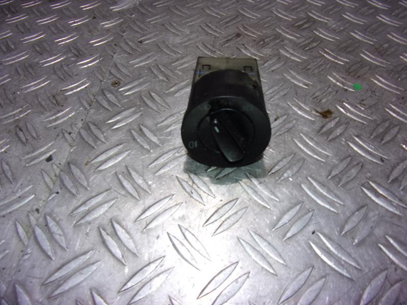 Commande de phare VOLKSWAGEN POLO 3 PHASE 2 Essence - 1