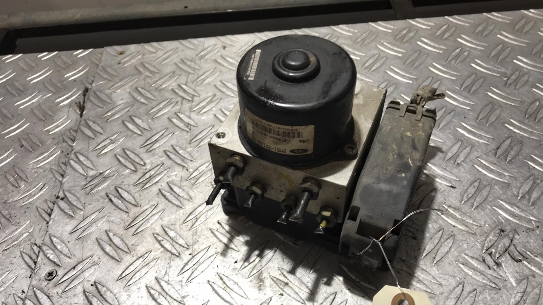 Bloc ABS (freins anti-blocage) FORD FOCUS 1 Diesel - 1