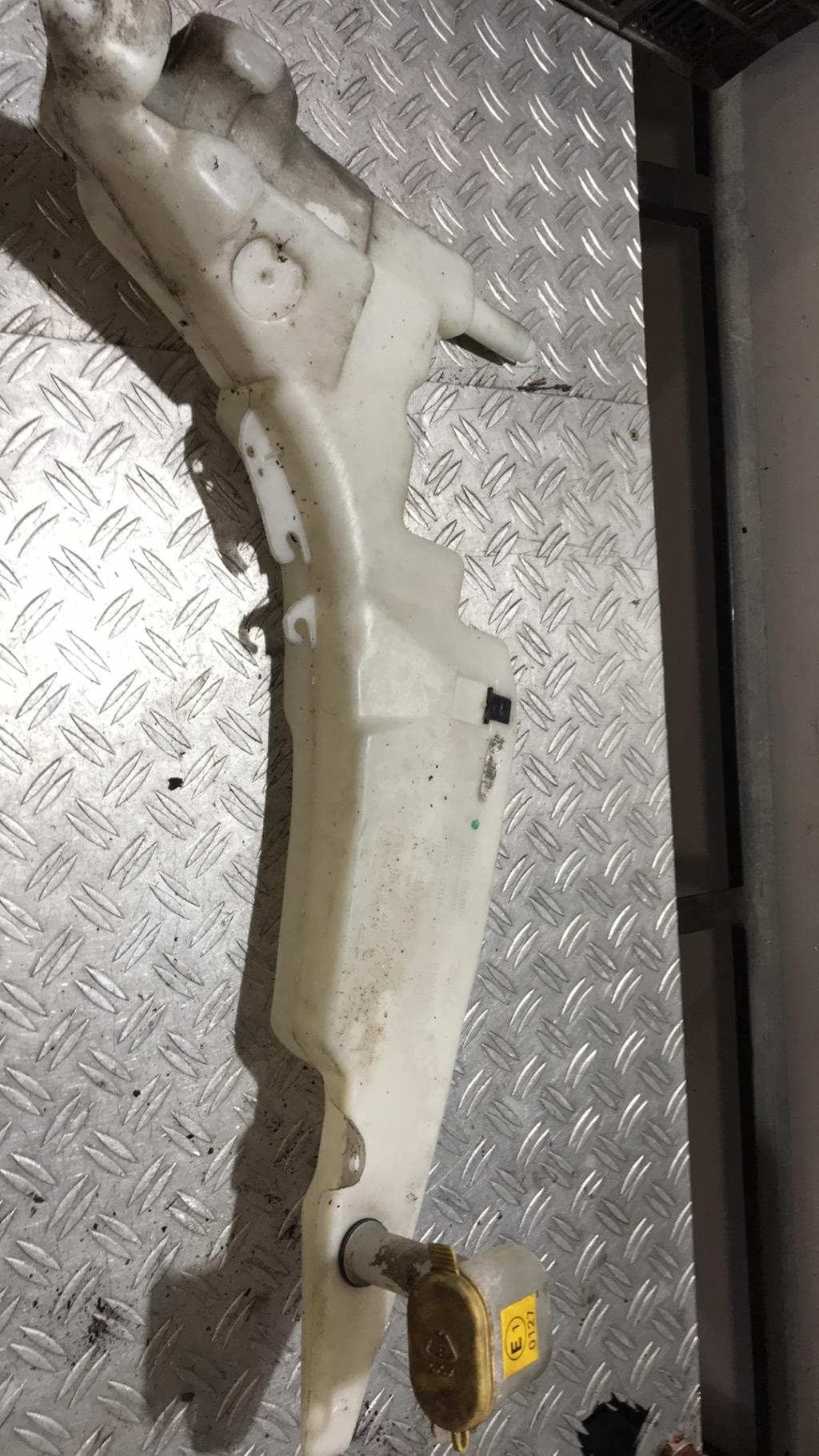 Vase de lave glace FORD FOCUS 1 Diesel - 1