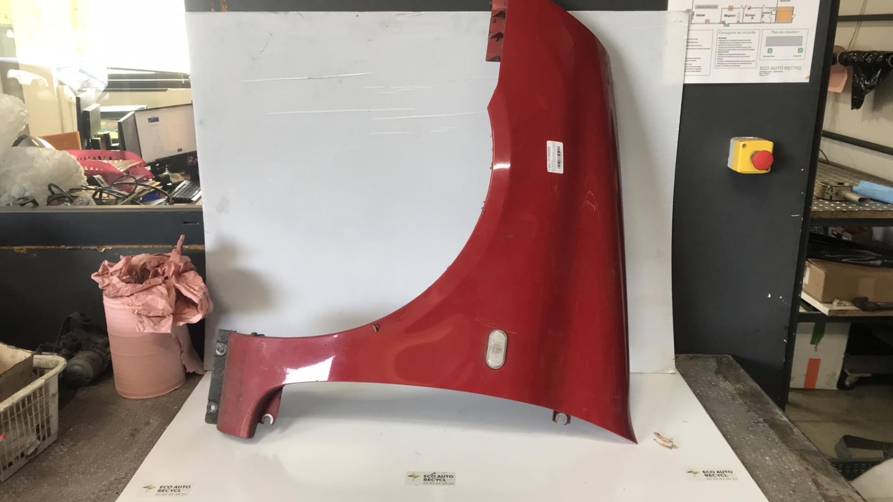 Aile avant gauche RENAULT CLIO 2 CAMPUS PHASE 2 Essence/GPL - 1