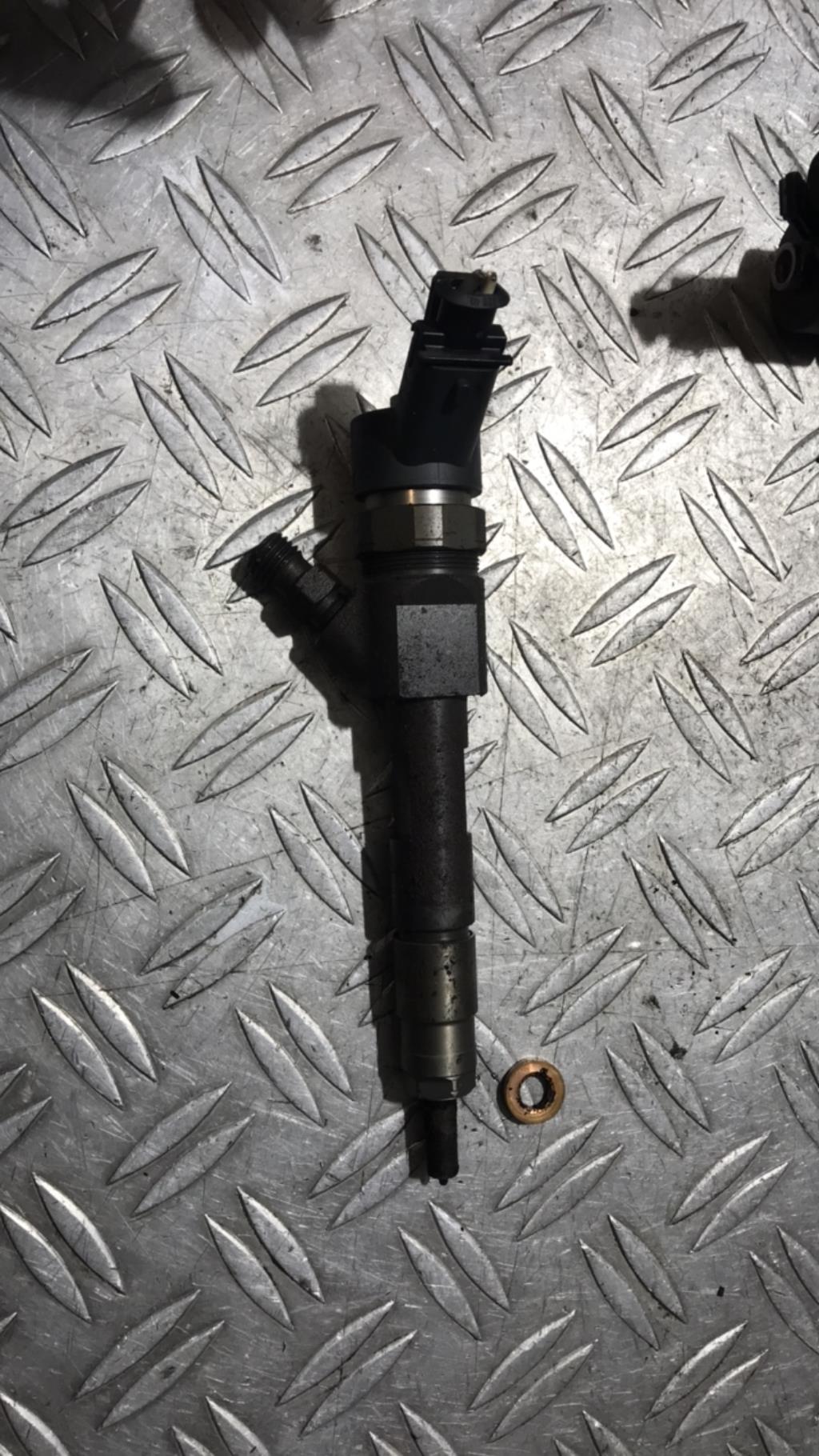 Injecteurs RENAULT MEGANE 2 PHASE 2 BREAK Diesel - 1