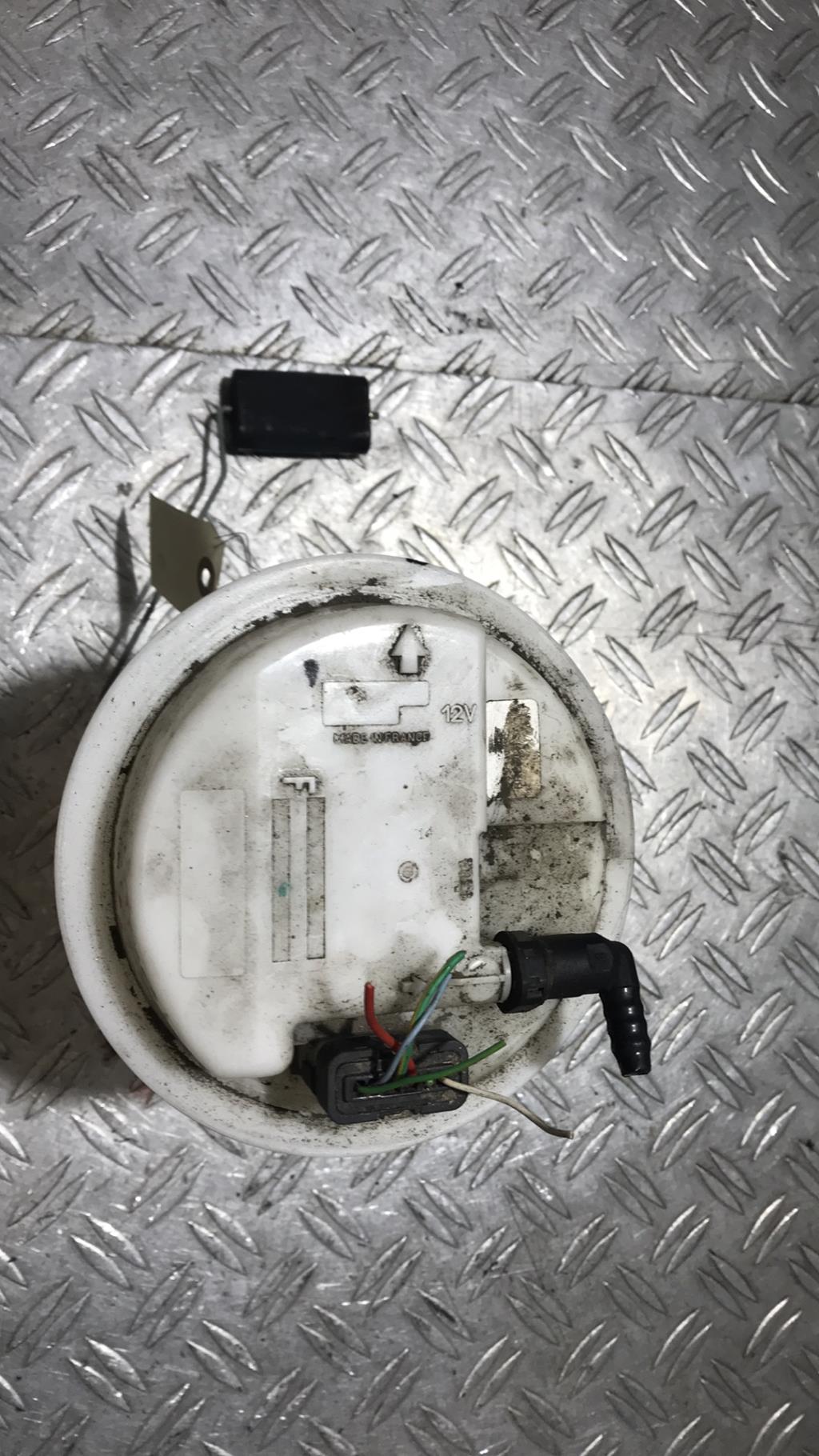 Pompe immergee PEUGEOT 206 PHASE 1 Essence - 1