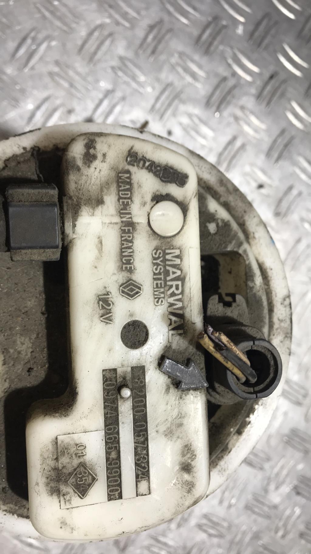 Pompe immergee RENAULT CLIO 2 PHASE 2 Essence - 1