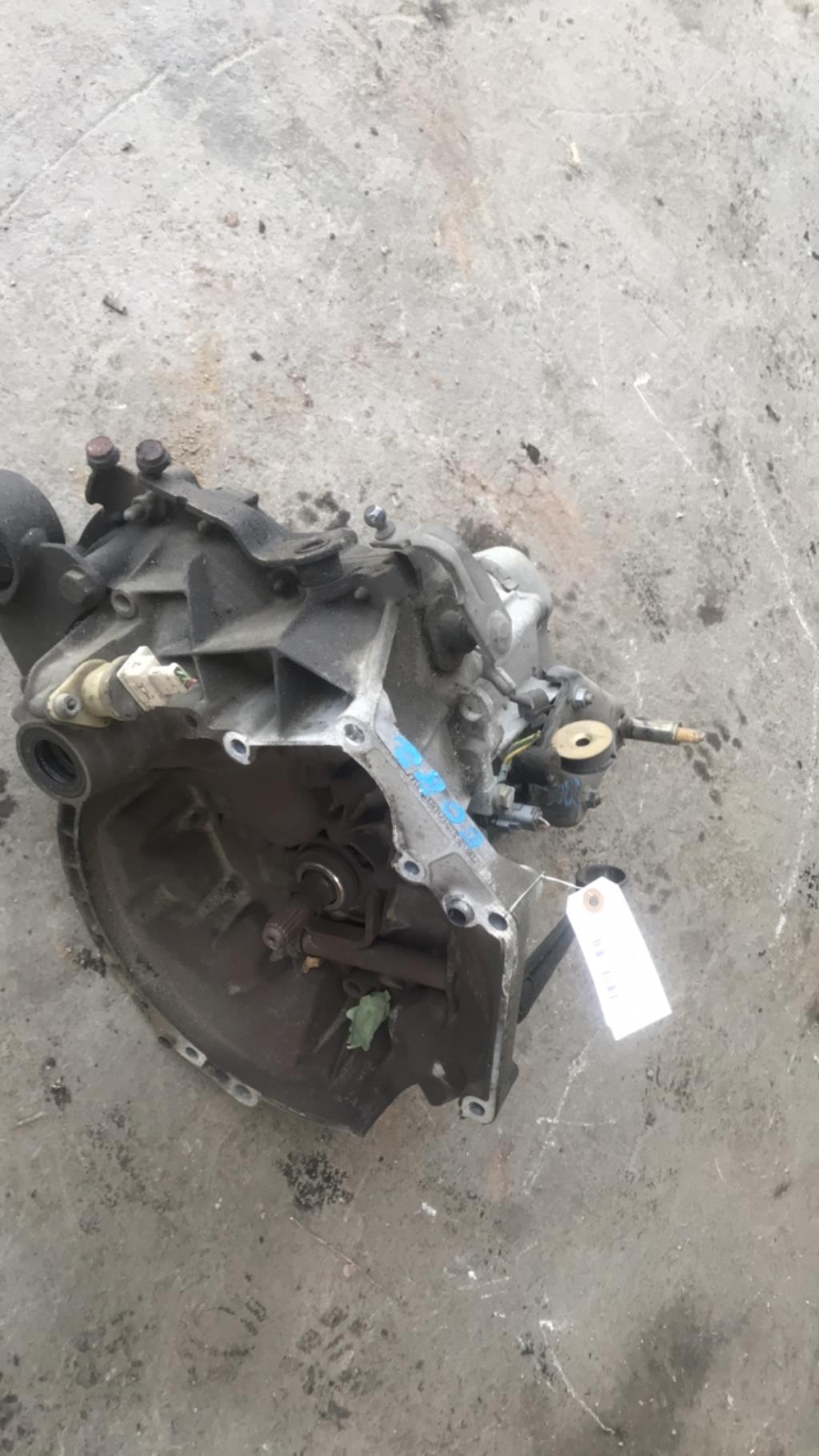 Boite de vitesses PEUGEOT 106 PHASE 2 Essence - 1