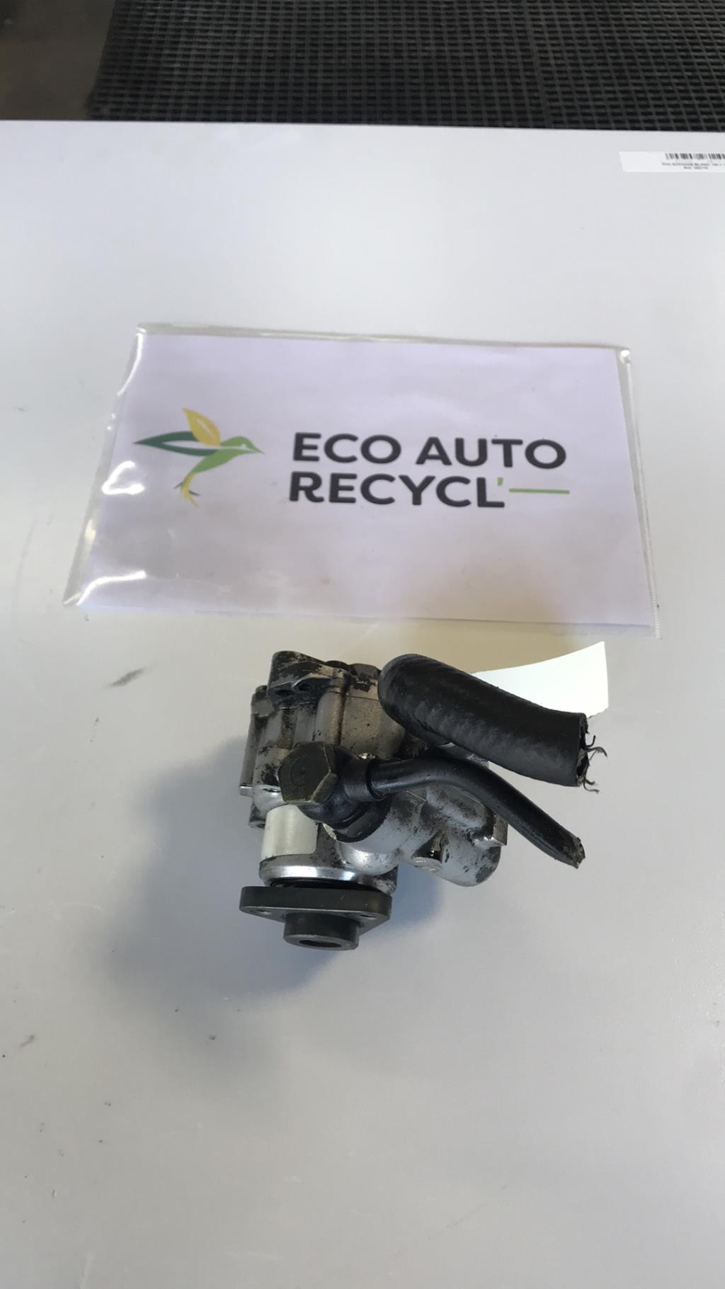 Pompe de direction AUDI A6 2 PHASE 1 Diesel - 1