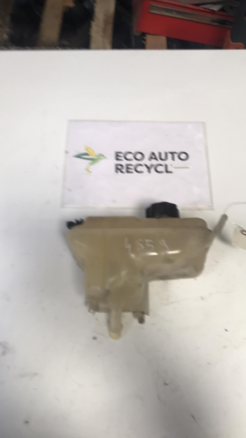 Vase d'expansion PEUGEOT 407 PHASE 1 BREAK Diesel - 1