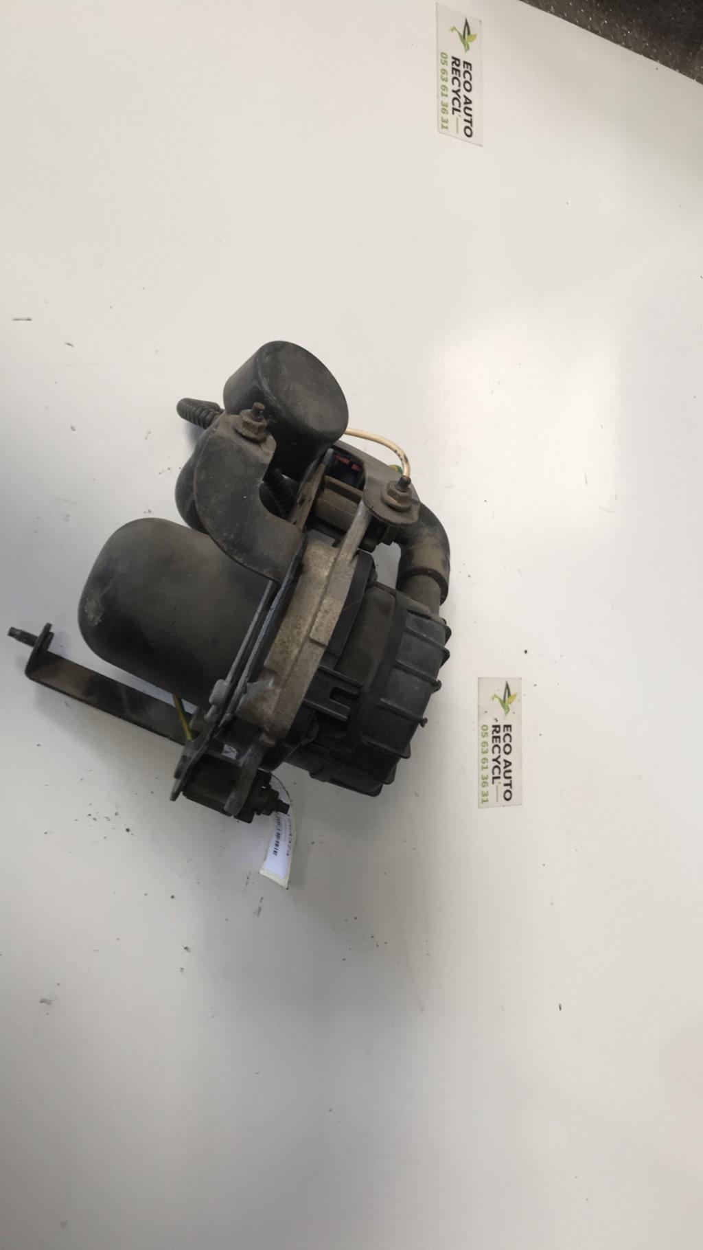 Pompe à vide CITROEN XSARA PHASE 2 Essence - 1