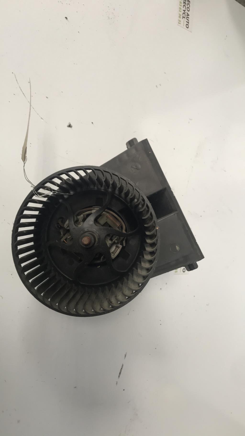 Ventilateur chauffage VOLKSWAGEN GOLF 4 Essence - 1