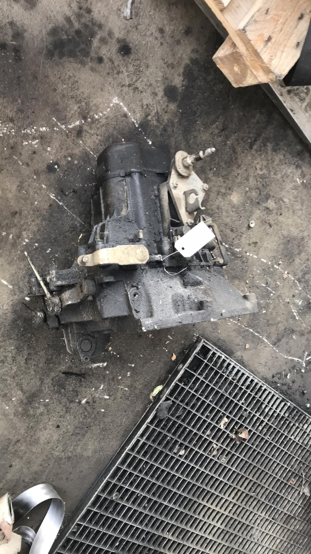 Boite de vitesses PEUGEOT 206 PHASE 2 BREAK Diesel - 1