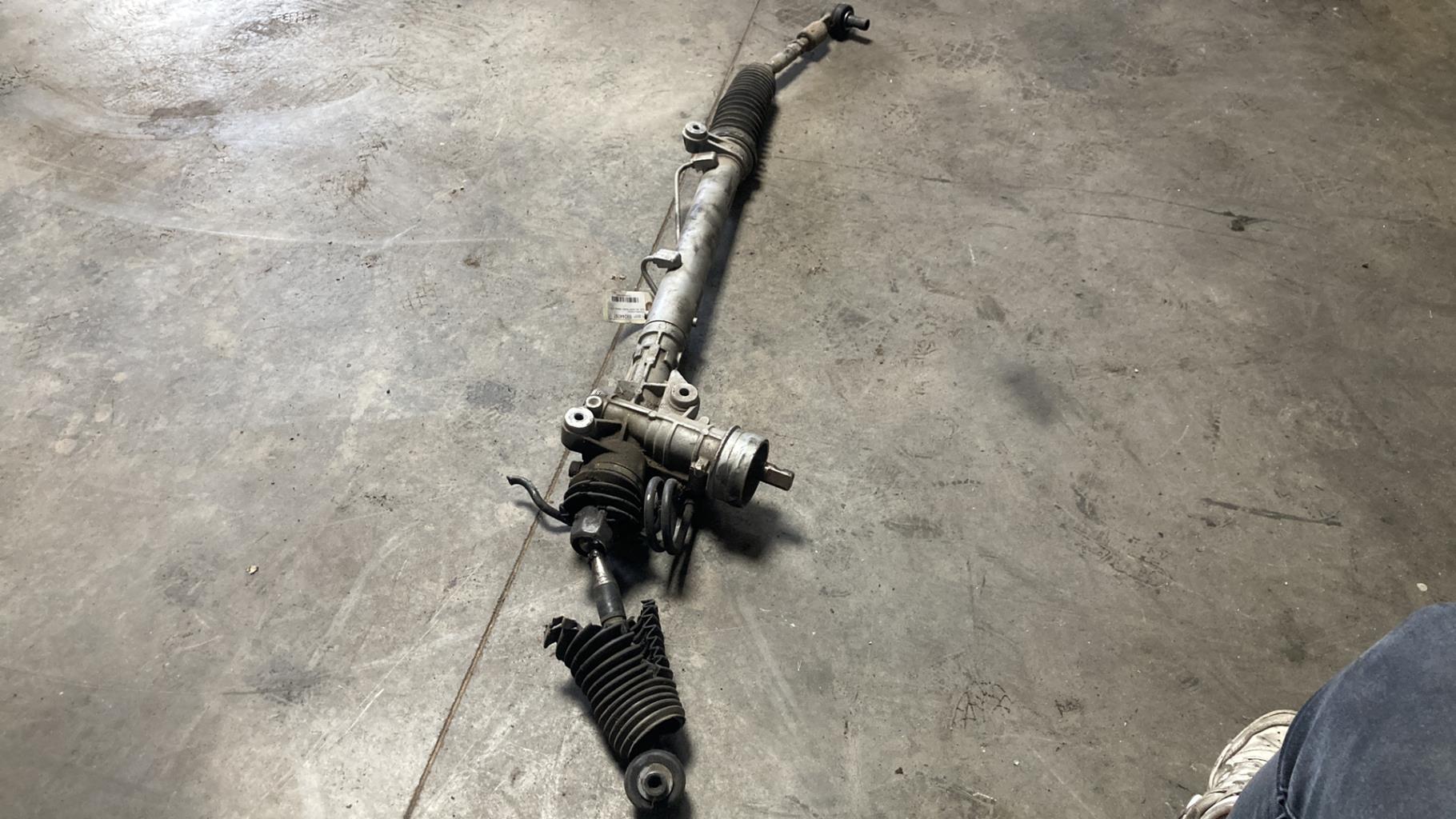 Cremaillere assistee AUDI A4 2 AVANT PHASE 1 BREAK Diesel - 1