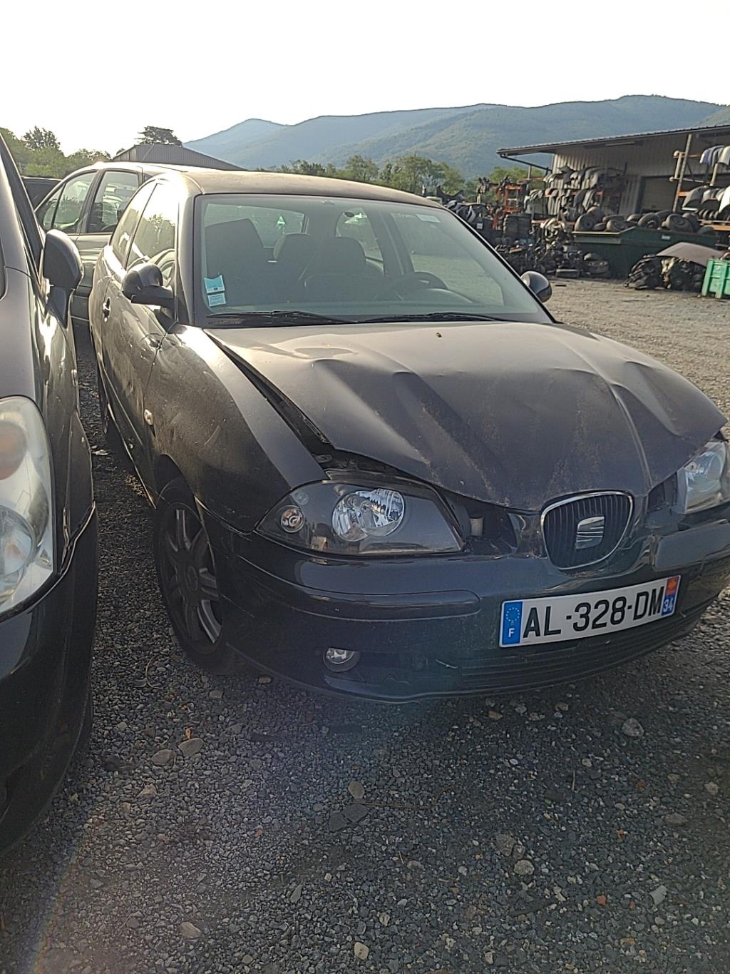 Cremaillere assistee SEAT IBIZA 3 PHASE 1 Essence - 1