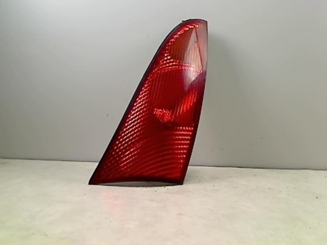 Fanale posteriore principale destro (luci) FORD FOCUS 1 Diésel - 1