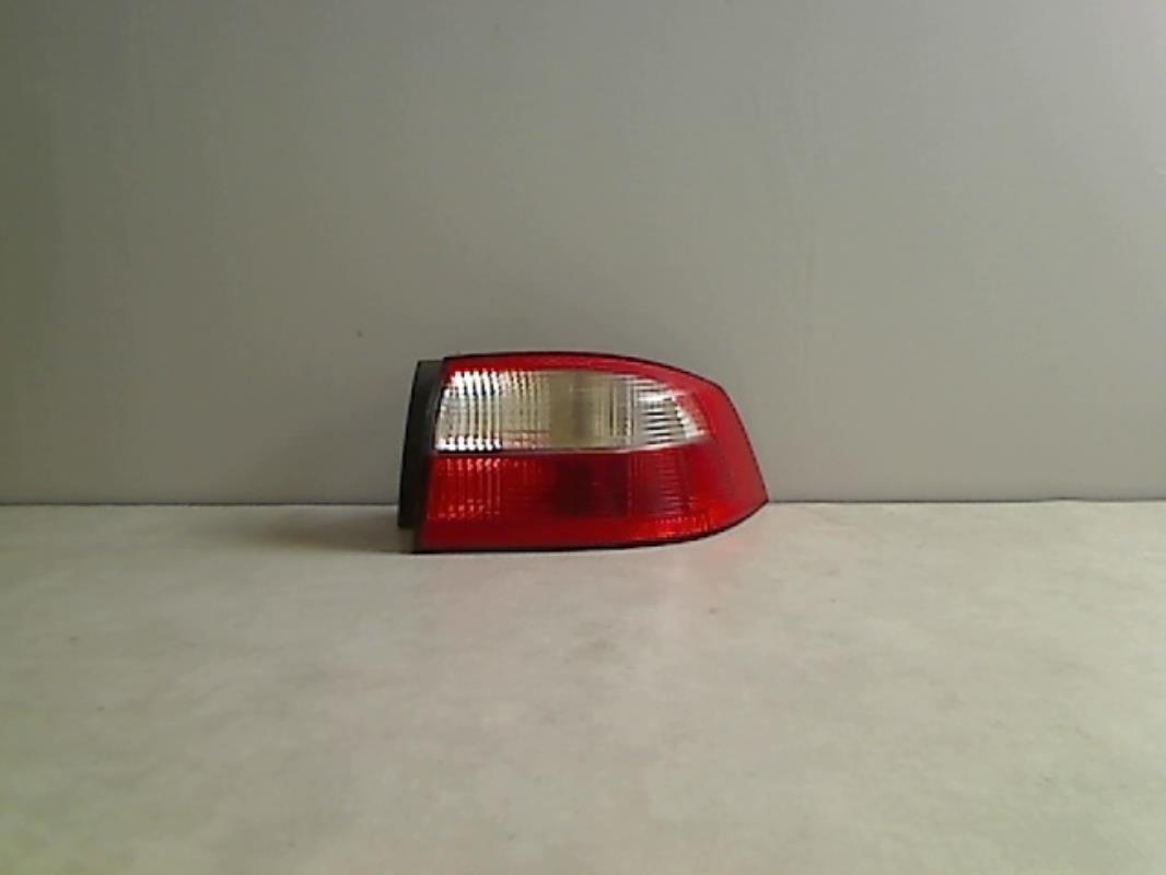 Fanale posteriore principale destro (luci) RENAULT LAGUNA 2 PHASE 1 Gasolina - 1