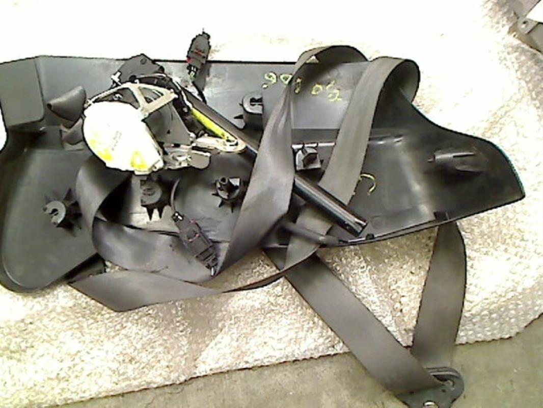 Cintura di sicurezza posteriore destra RENAULT CLIO 3 PHASE 2 Diésel - 1