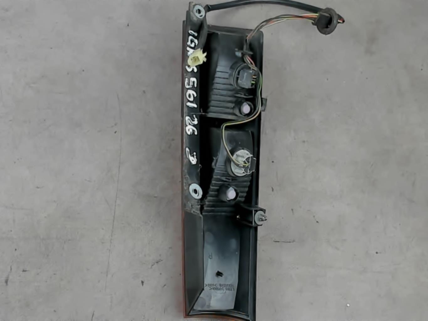 Fanale posteriore principale destro (luci) SUZUKI IGNIS 2 Diésel - 1