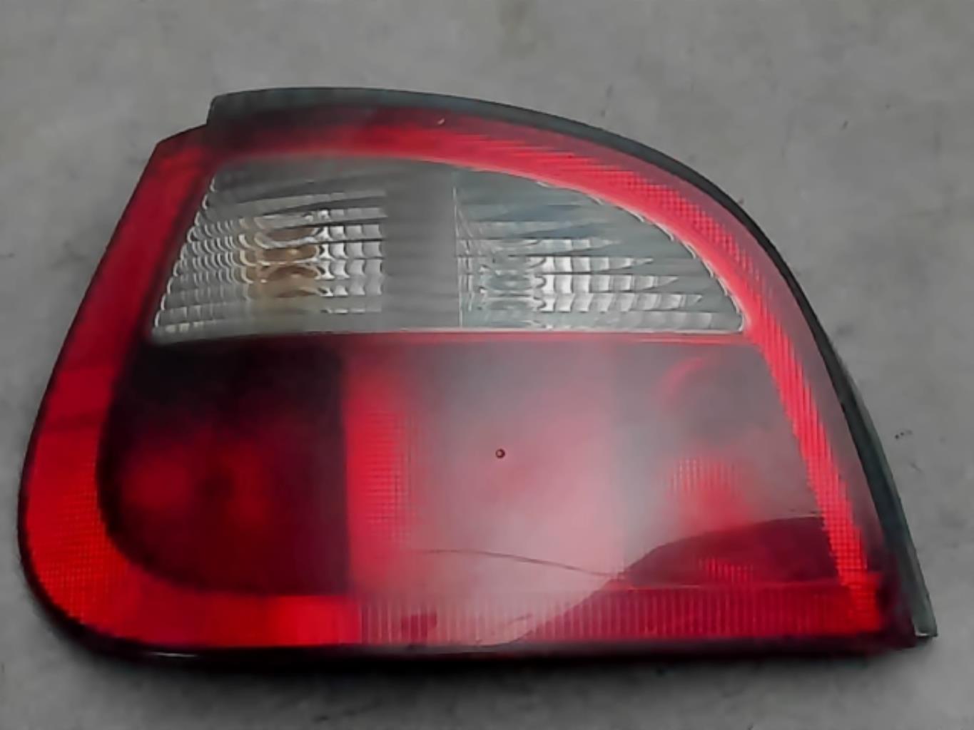 Fanale posteriore principale sinistro (luci) RENAULT MEGANE 1 PHASE 2 Diésel - 1