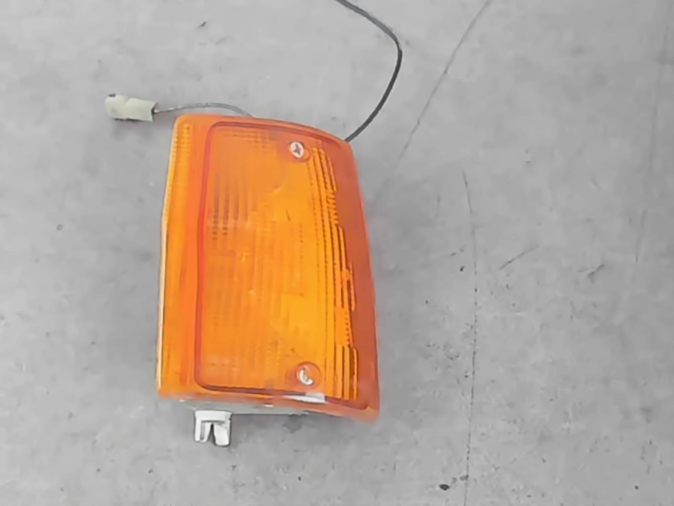 Gruppo ottico anteriore secondario destro (luci)(freccia) FIAT UNO PHASE 1 Gasolina - 1