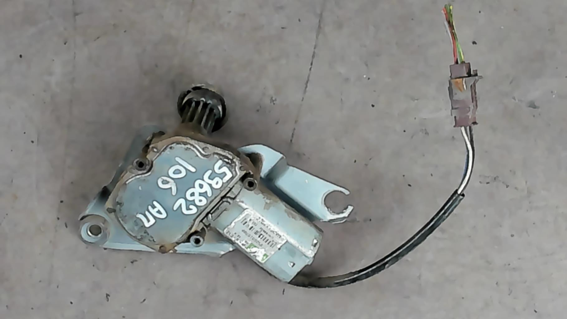 Motore tergicristallo posteriore PEUGEOT 106 PHASE 1 Diésel - 1