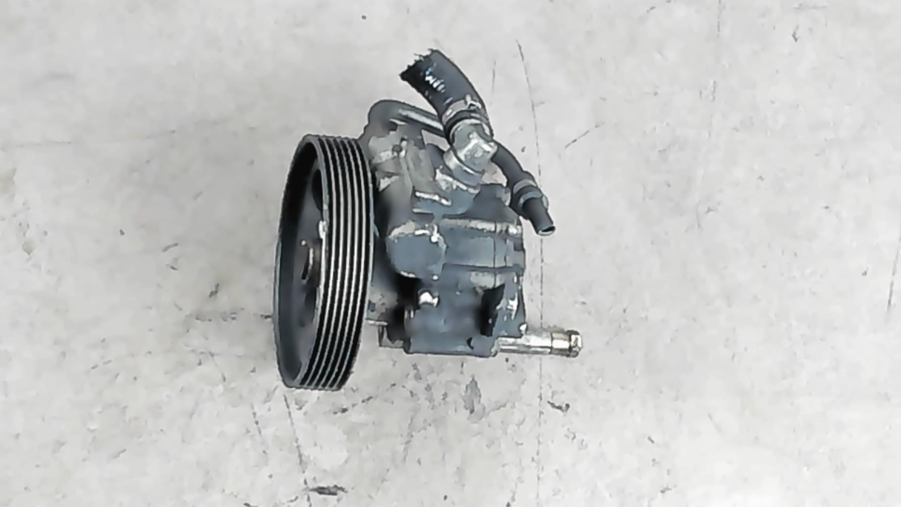 Pompe de direction PEUGEOT 807 Diesel - 1