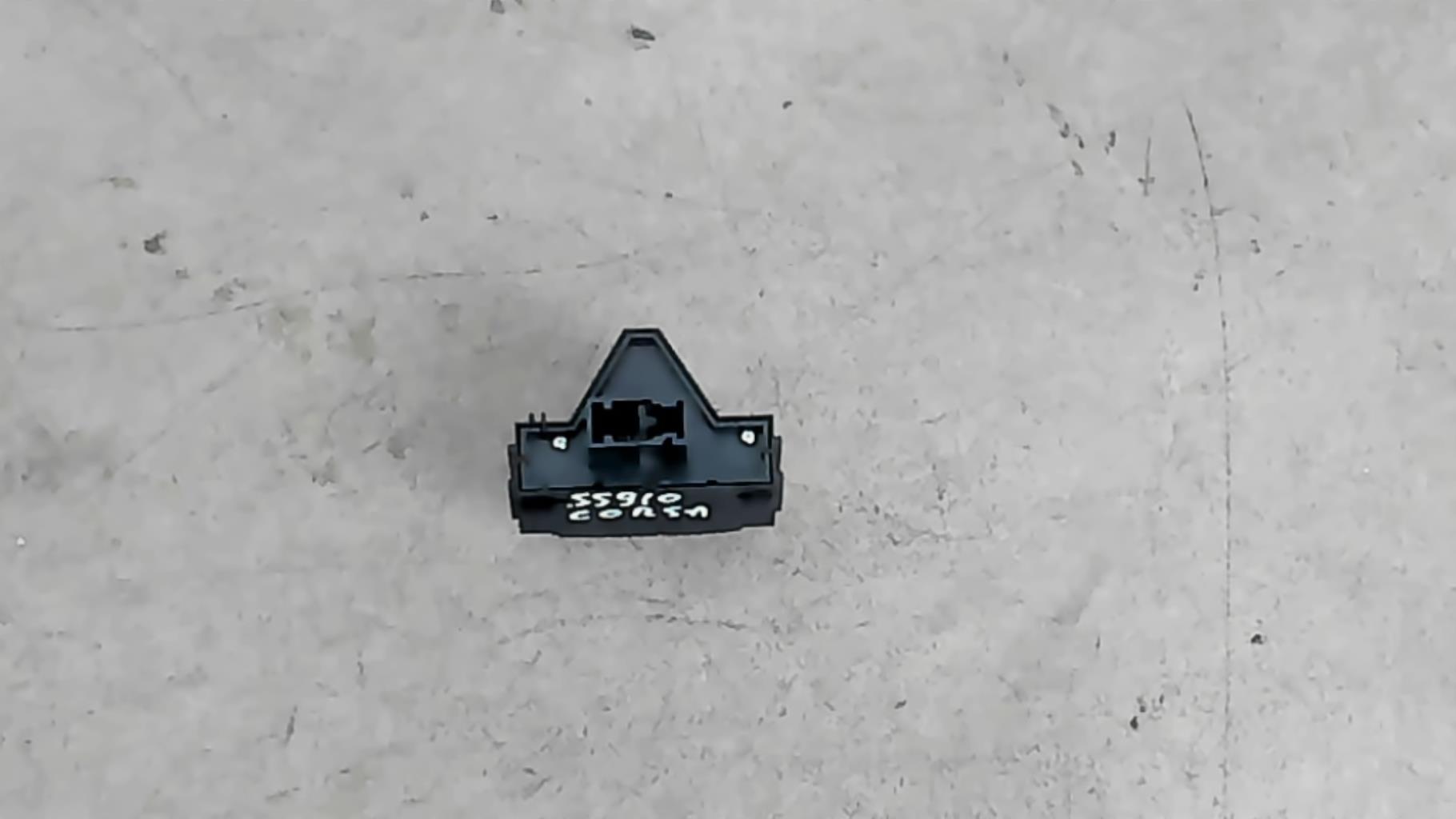 Bouton de warning OPEL CORSA D PHASE 1 Diesel - 1
