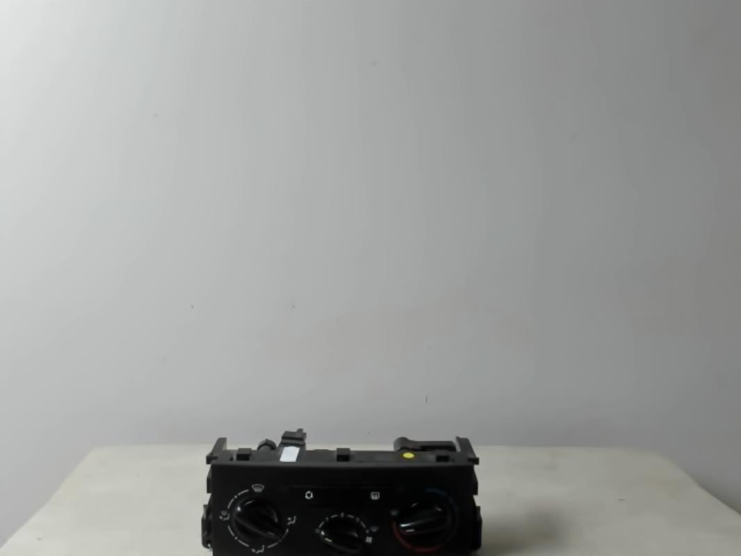 Commande chauffage PEUGEOT 207 PHASE 1 CABRIOLET Diesel - 1