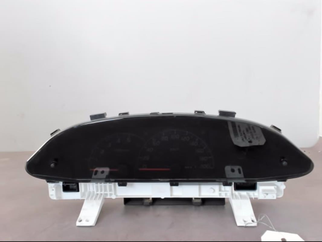 Compteur TOYOTA YARIS 2 PHASE 2 Diesel - 1