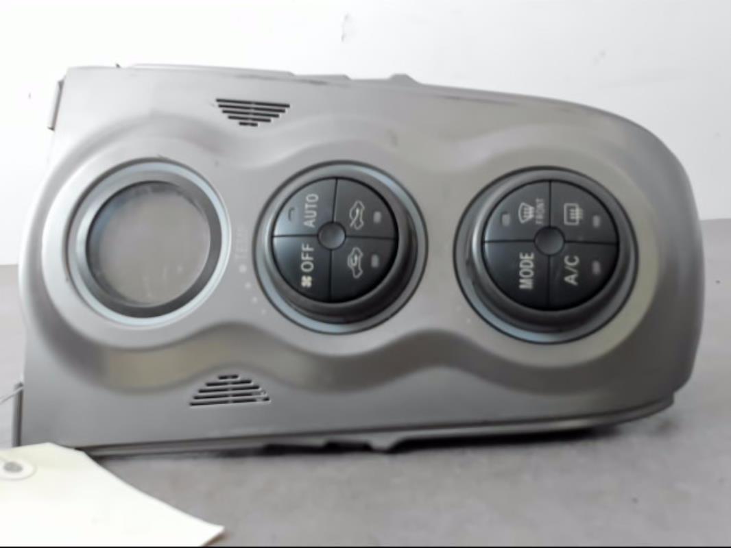 Commande chauffage TOYOTA YARIS 2 PHASE 2 Diesel - 1