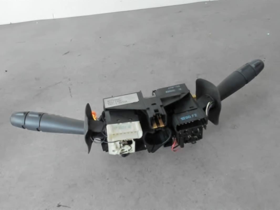 Commodo OPEL CORSA D PHASE 1 Essence - 1