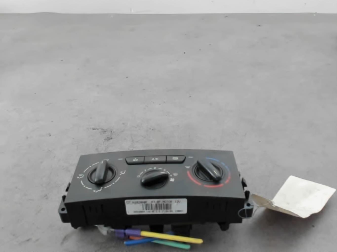 Commande chauffage PEUGEOT 207 PHASE 1 Diesel - 1