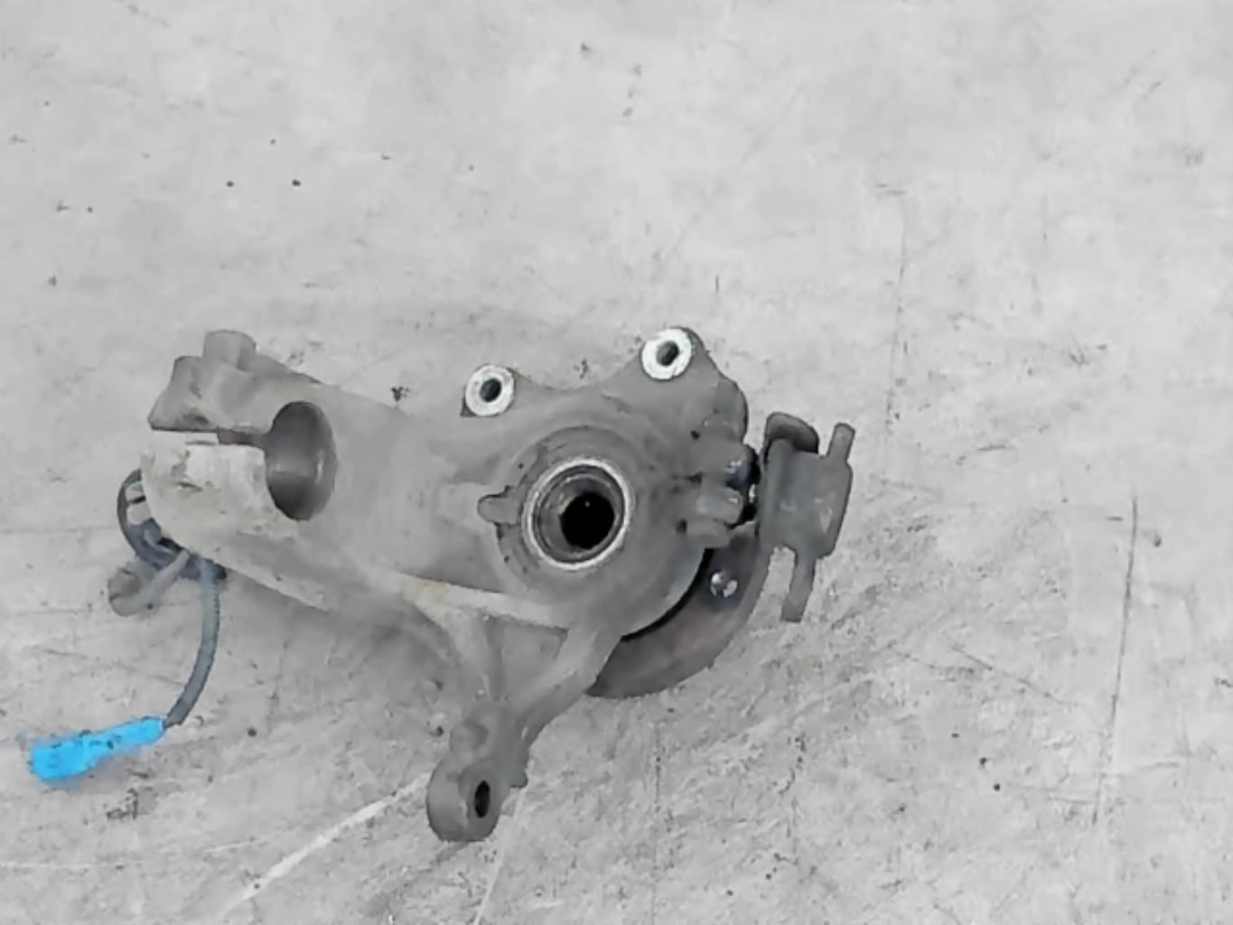 Fusee avant gauche CITROEN C2 PHASE 1 Diesel - 1