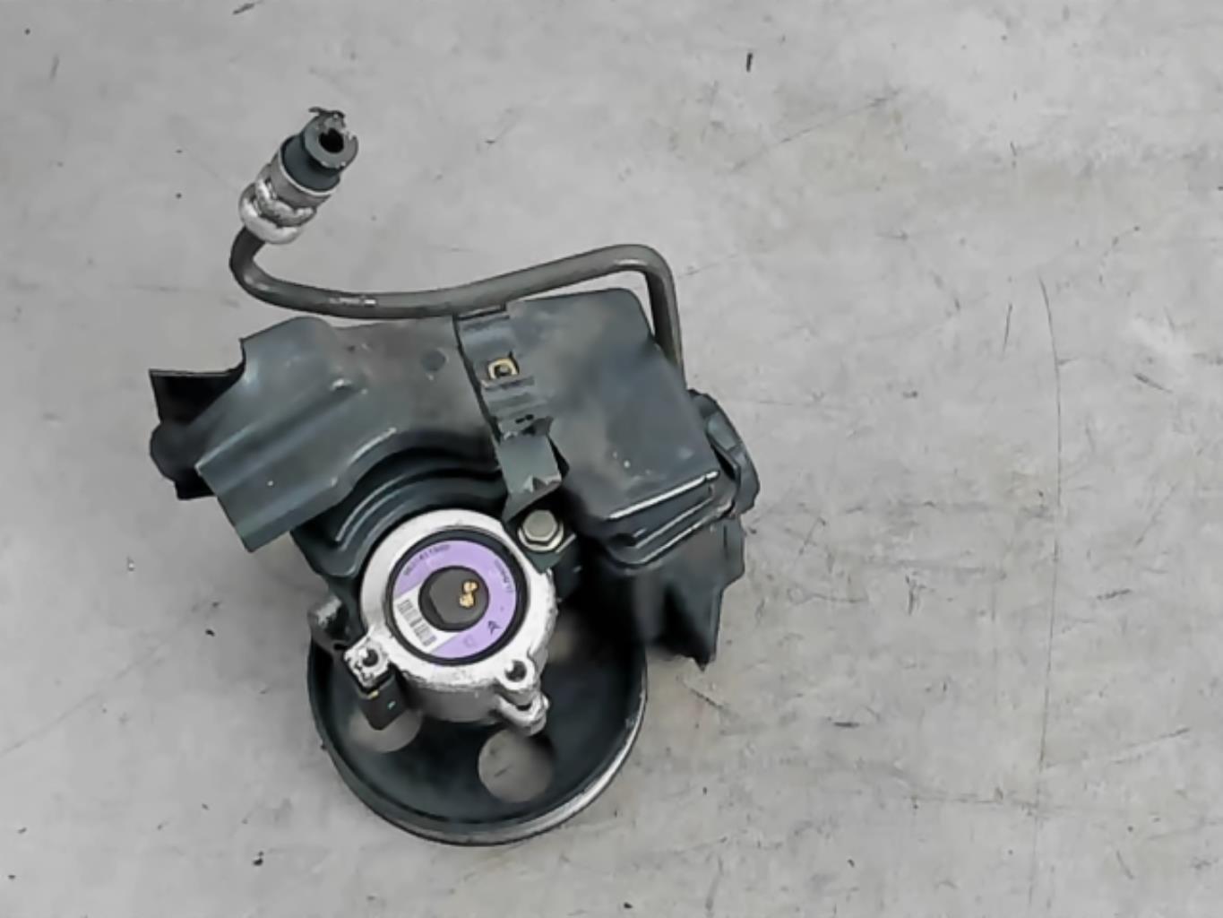 Pompe de direction PEUGEOT 206 PHASE 1 Essence - 1