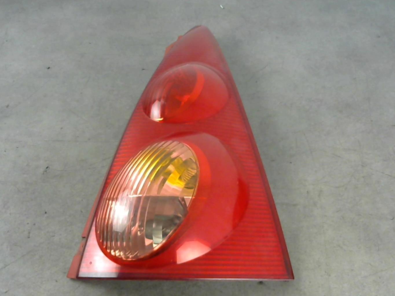Fanale posteriore principale destro (luci) PEUGEOT 107 PHASE 1 Diésel - 1