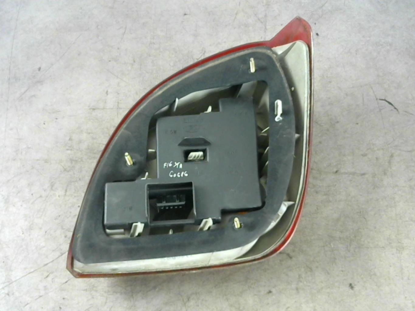 Fanale posteriore principale sinistro (luci) FORD FIESTA 4 PHASE 1 Diésel - 1