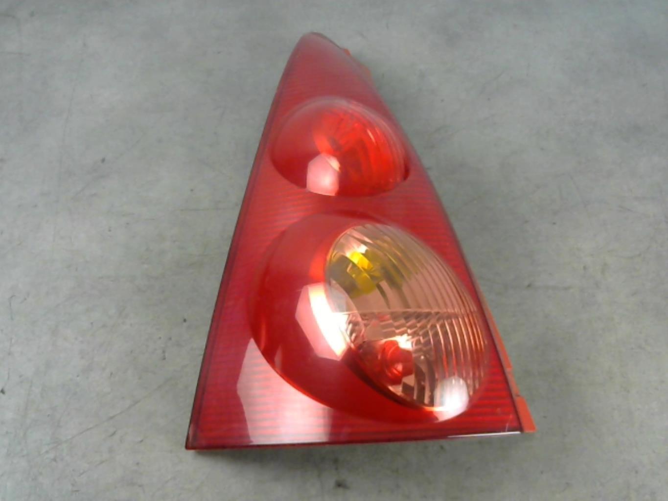 Fanale posteriore principale sinistro (luci) PEUGEOT 107 PHASE 1 Diésel - 1