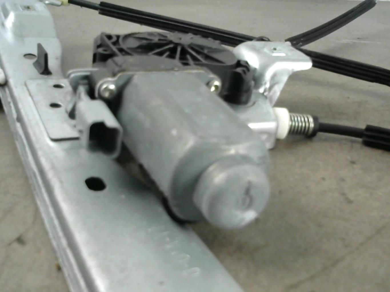 Leve vitre electrique avant droit CITROEN DS3 PHASE 1 Diesel - 1